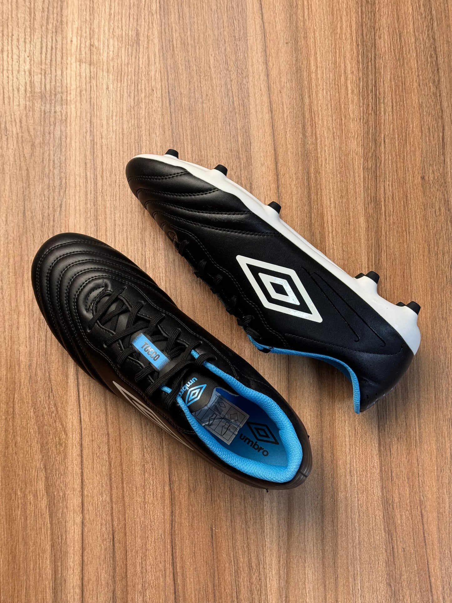 Umbro soccer boot