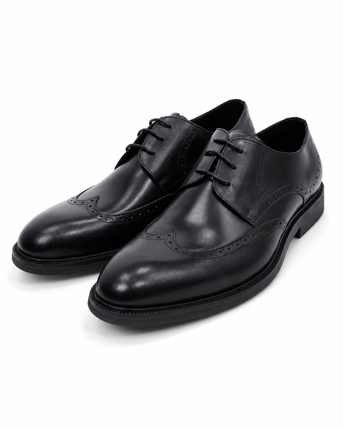Zedek brogue shoe in black