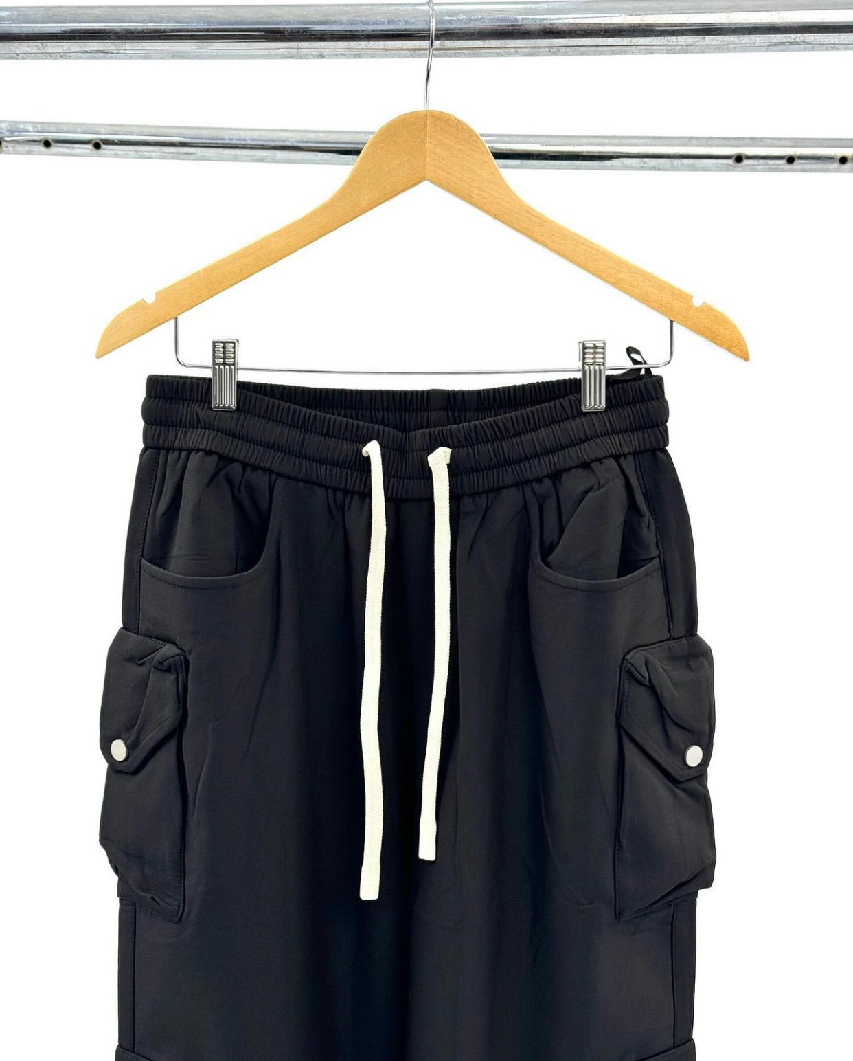 Boybigin parachute combat pant in
black