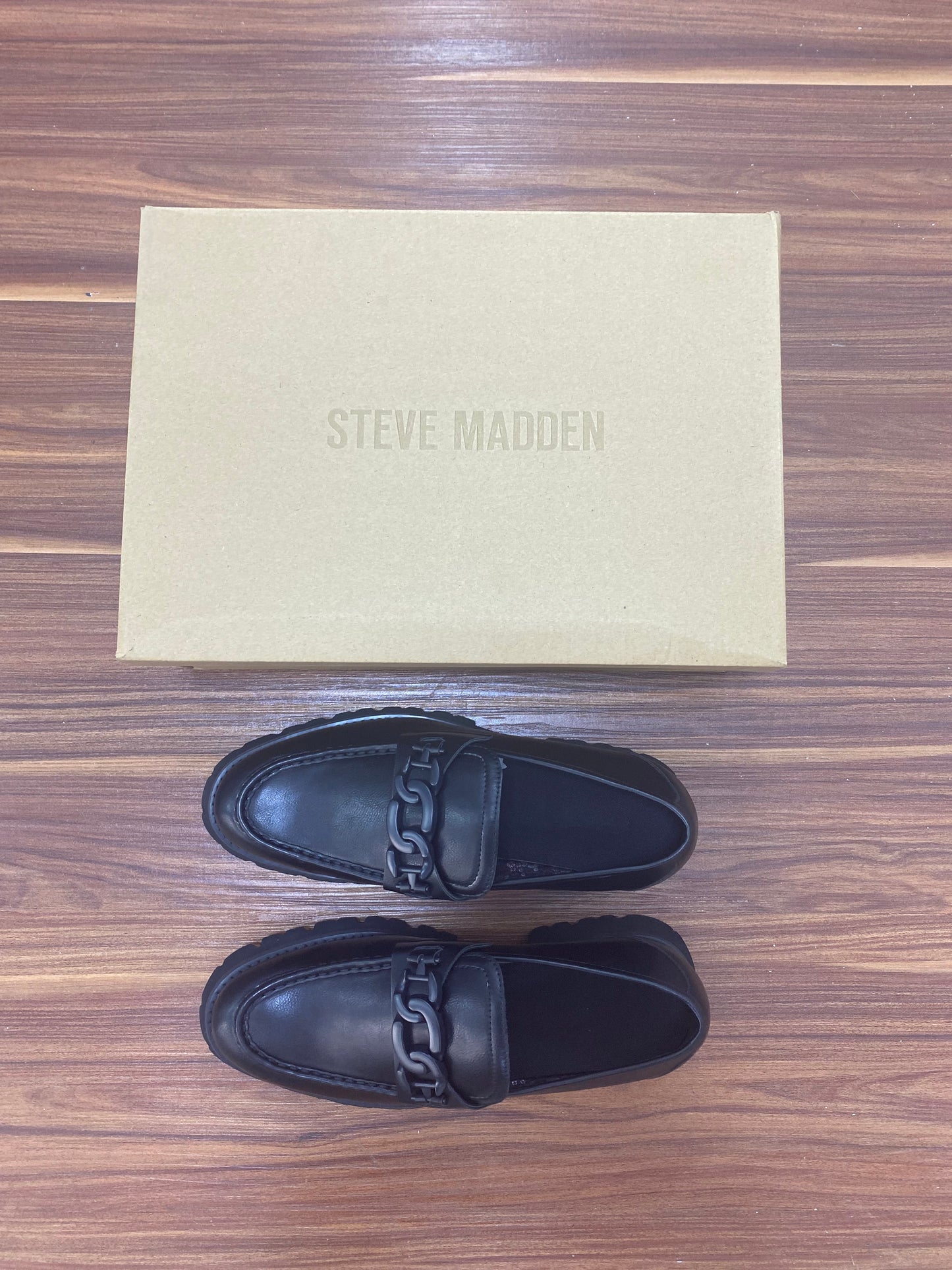 Steve Madden Shoe Z079