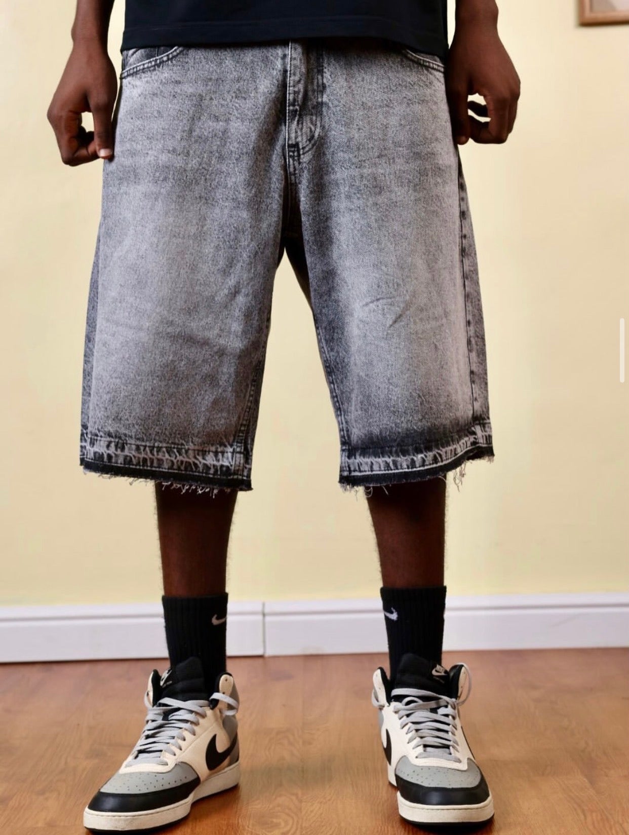 WEL1 JEAN SHORT IN ASH