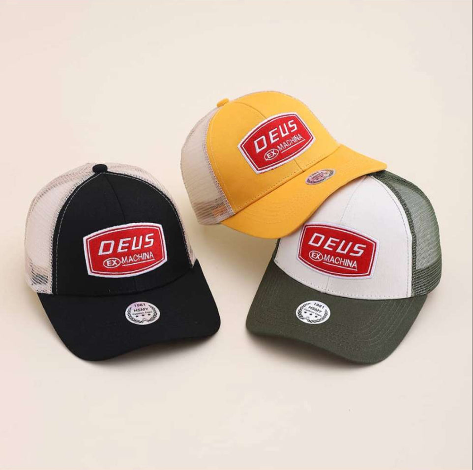 DEUS EX MACHINA TRUCKER HAT