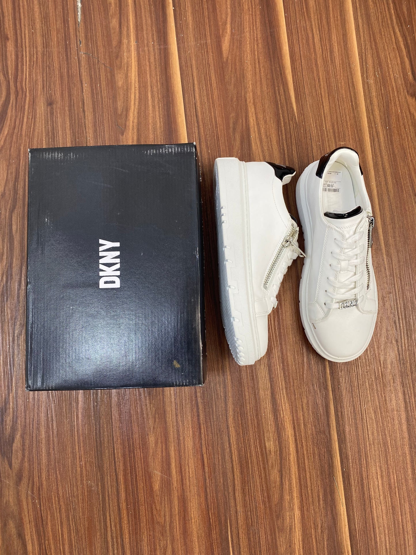 DKNY sneakers ladies Z071