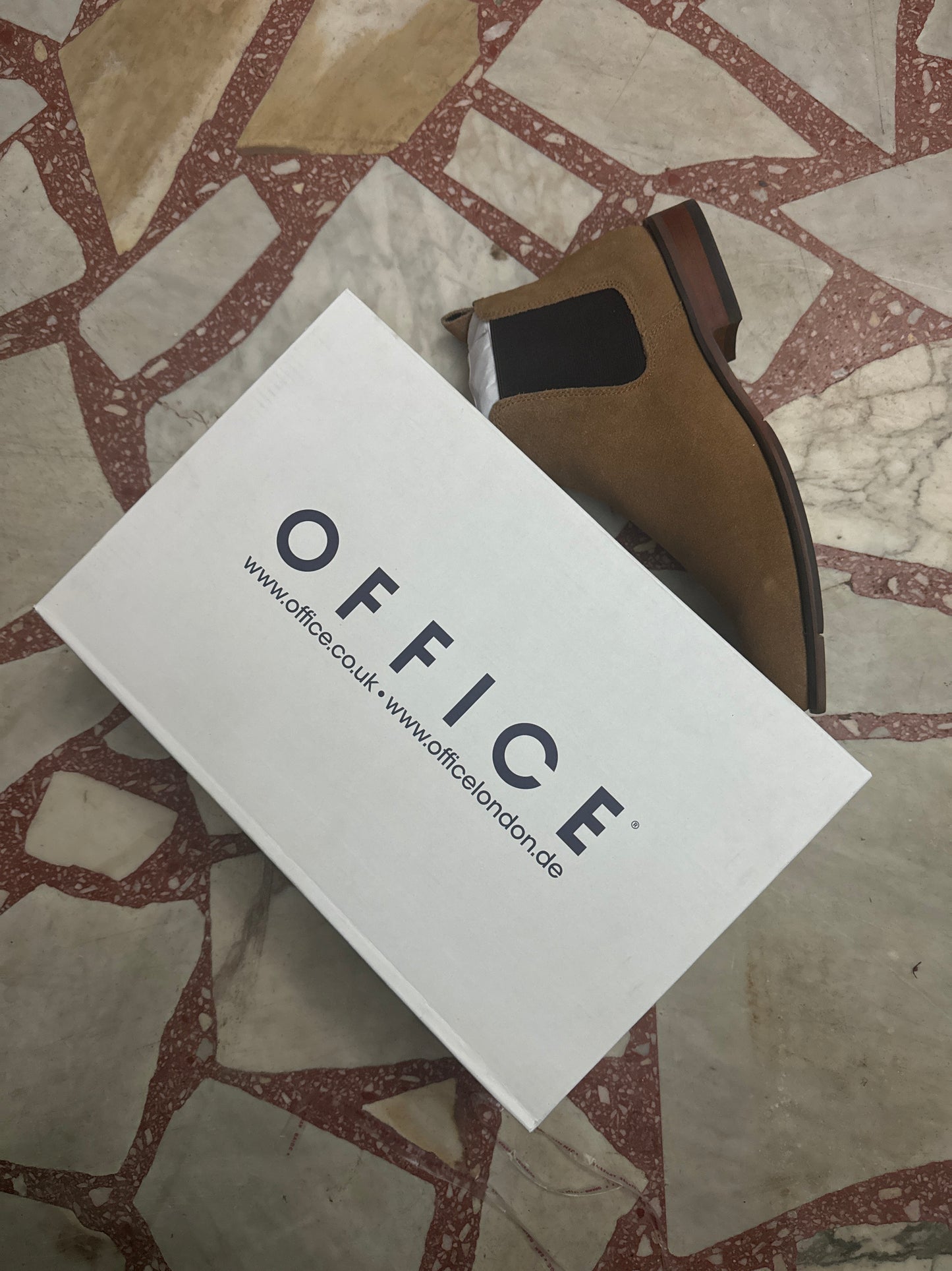 Office Chelsea boot in tan suede