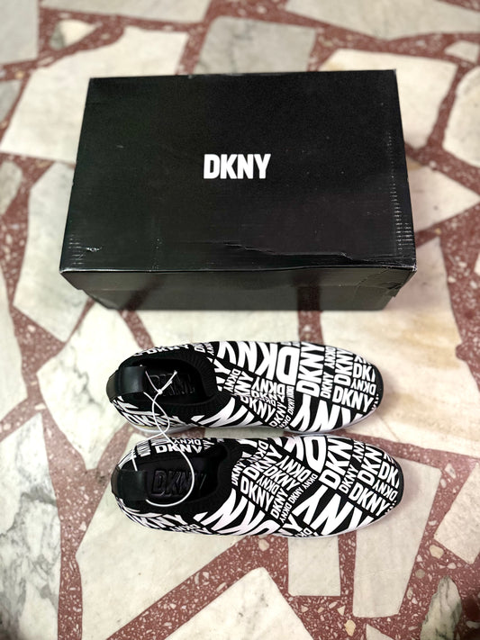 DKNY sneakers Z066