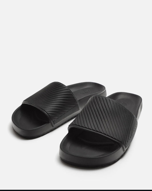 Zara beach sandal