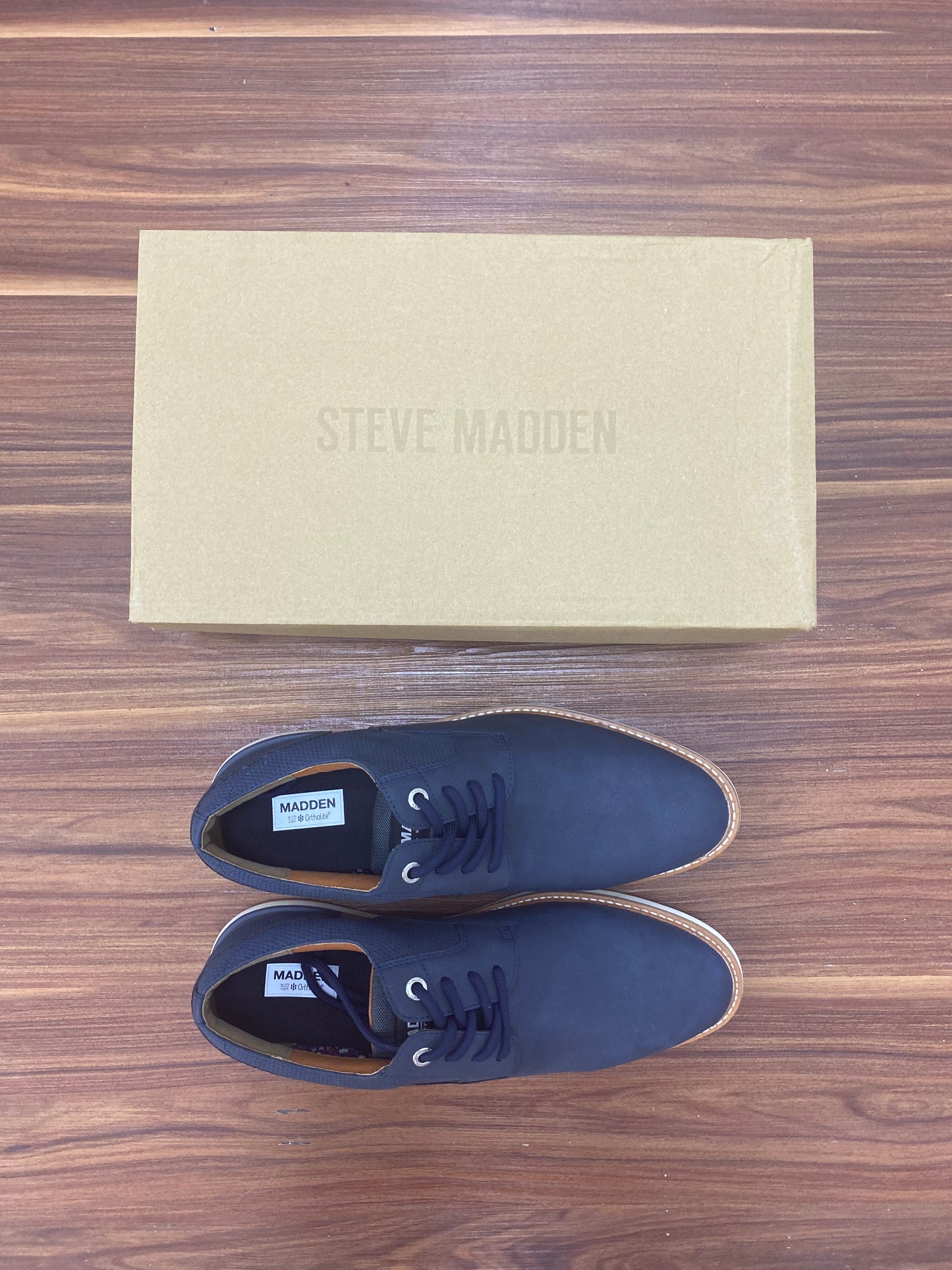 Steve Madden shoe Z078i