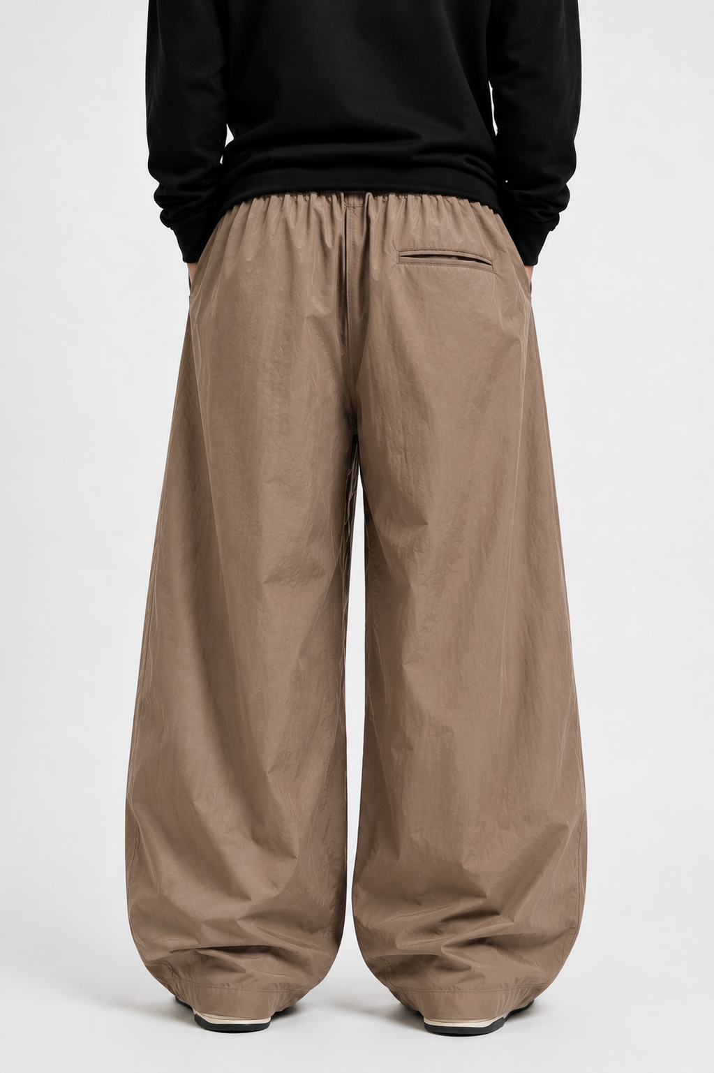 Plain Track pant in Biege