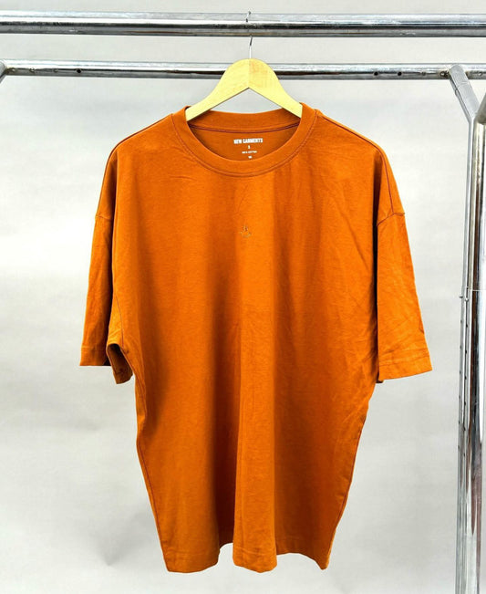 New garment oversized tee