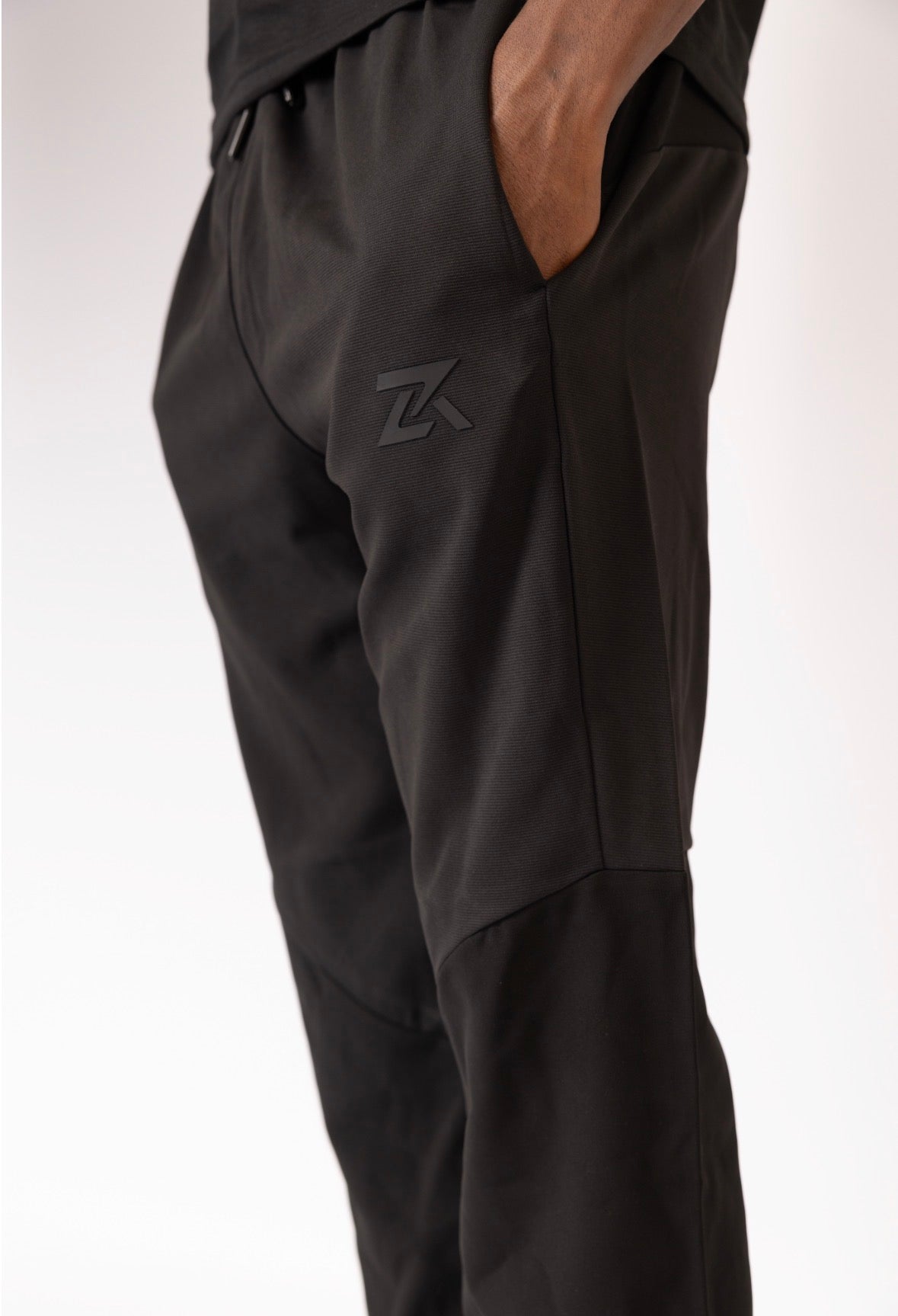 ZEDEK ACTIVE TRACK PANT 7510