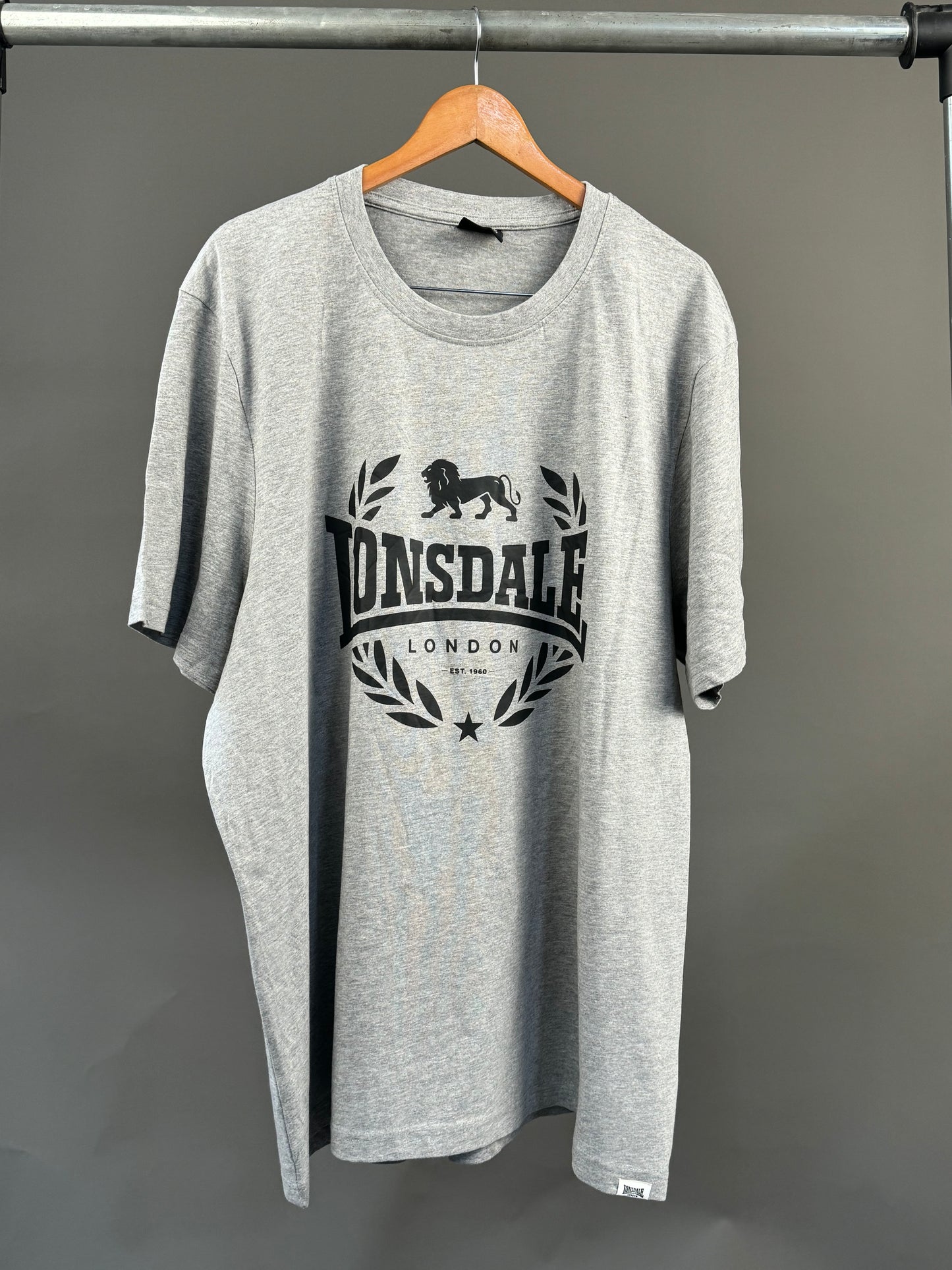 Lonsdale tee