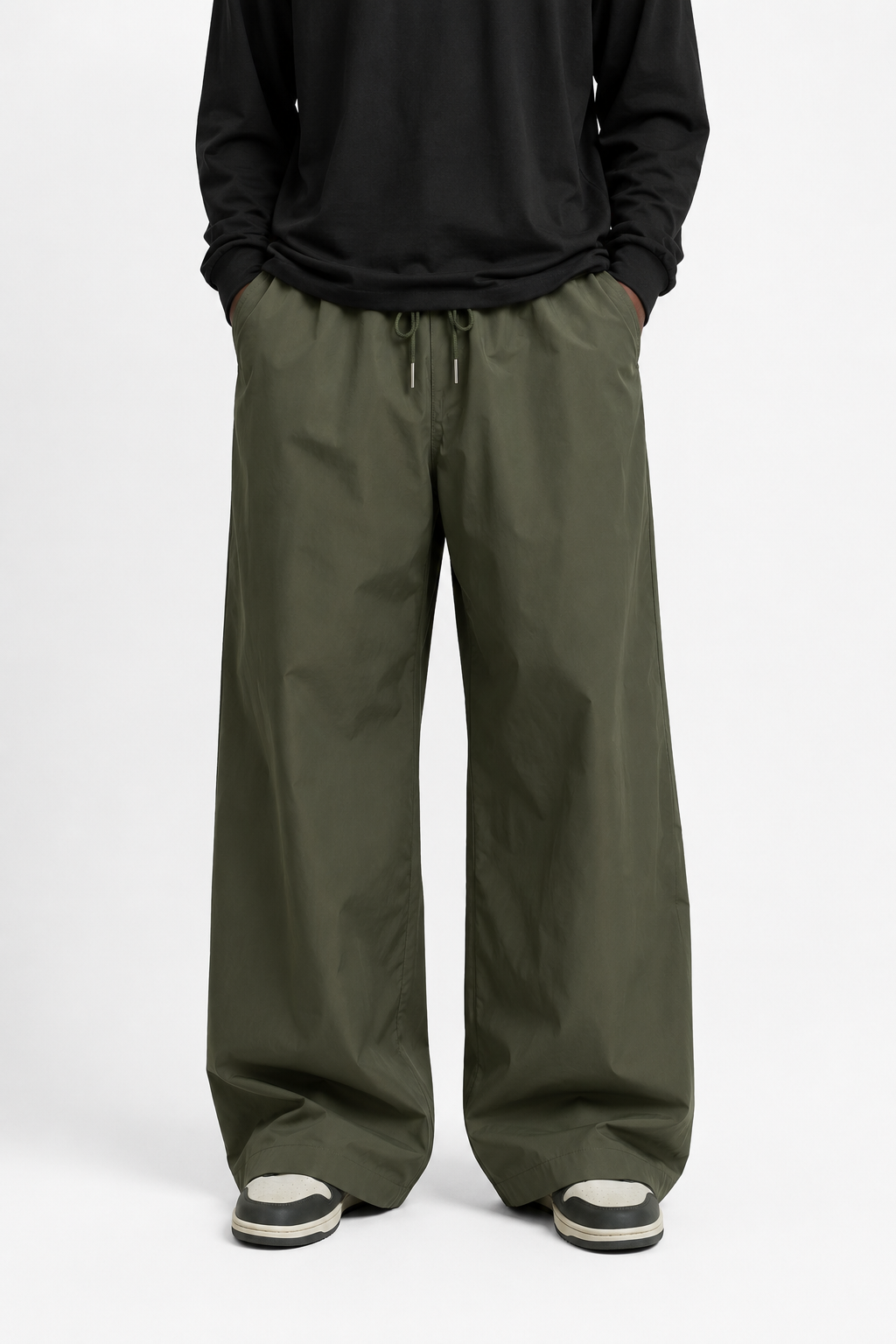 Plain Track pant in Army Green