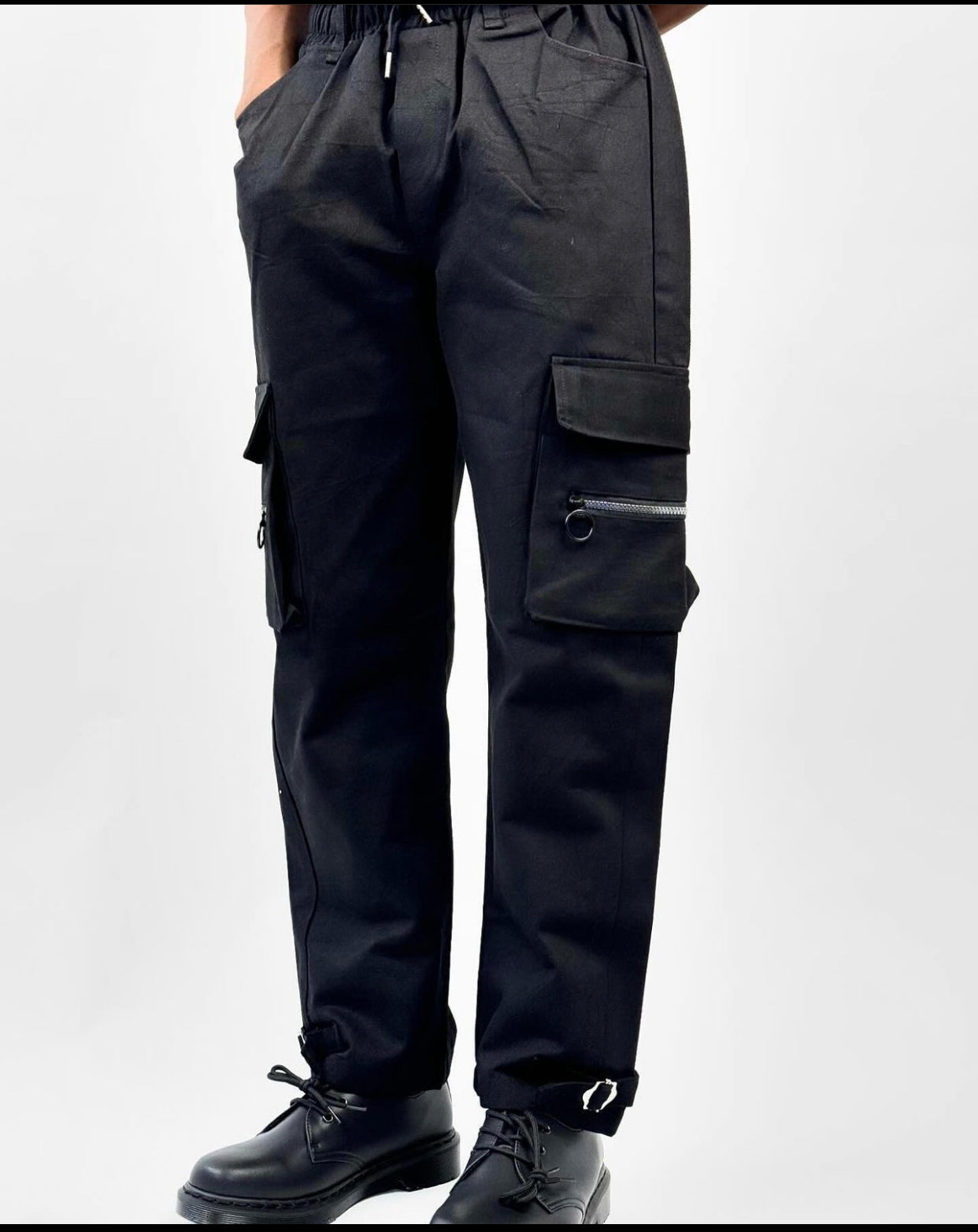 Zedek cargo pant with buckle in black