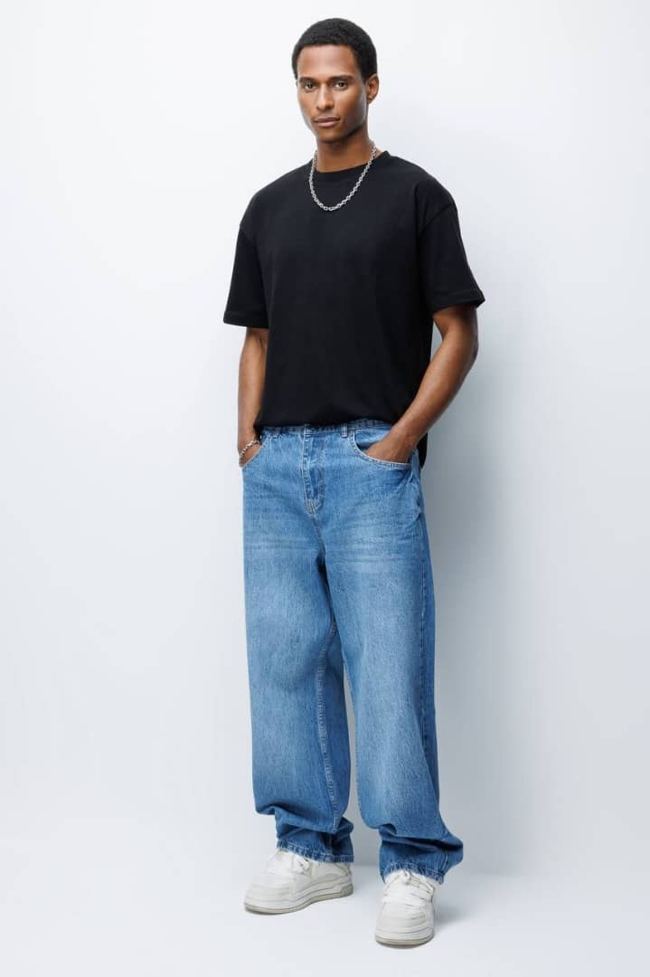 Denim of art jeans in blue