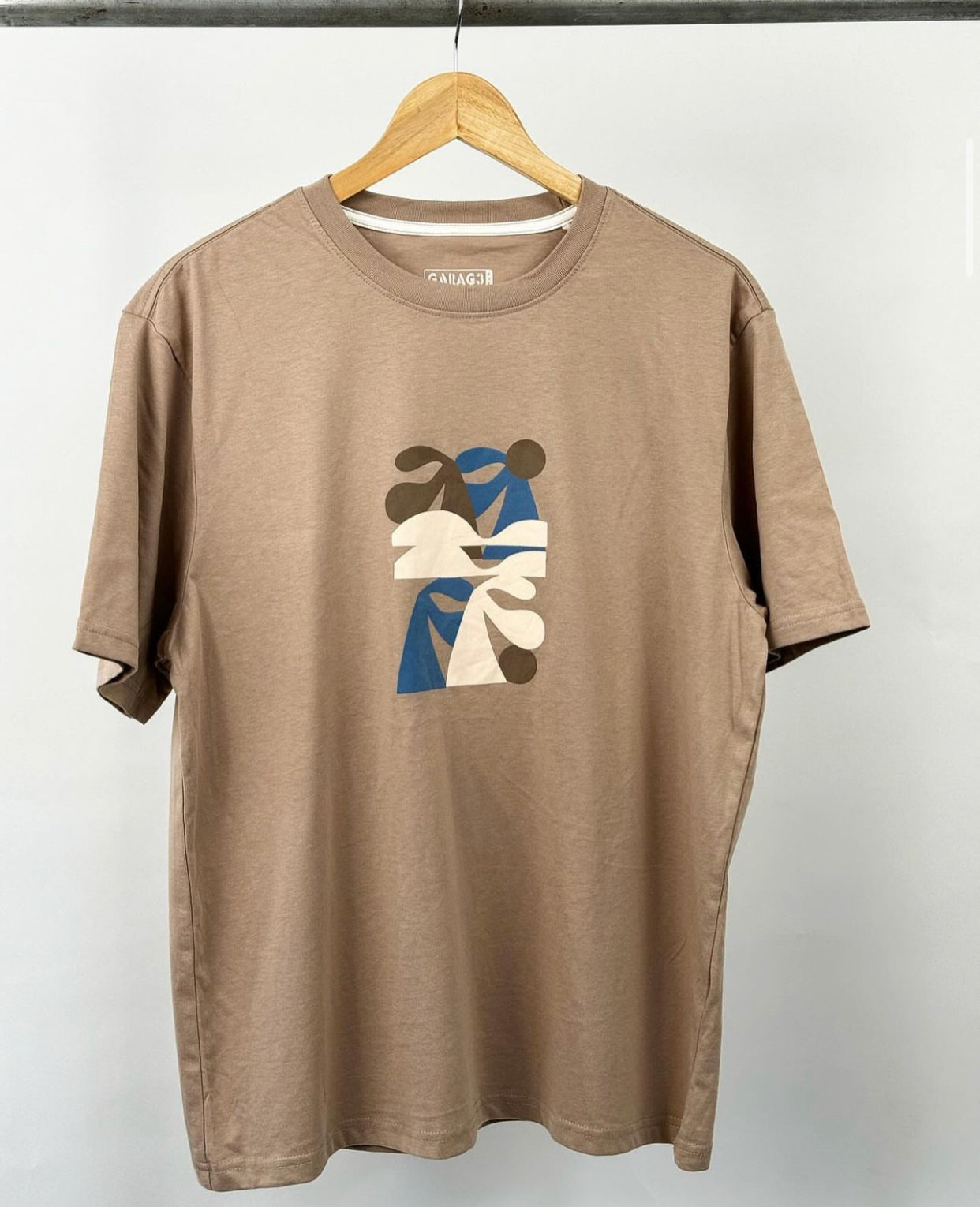 Garage art tee