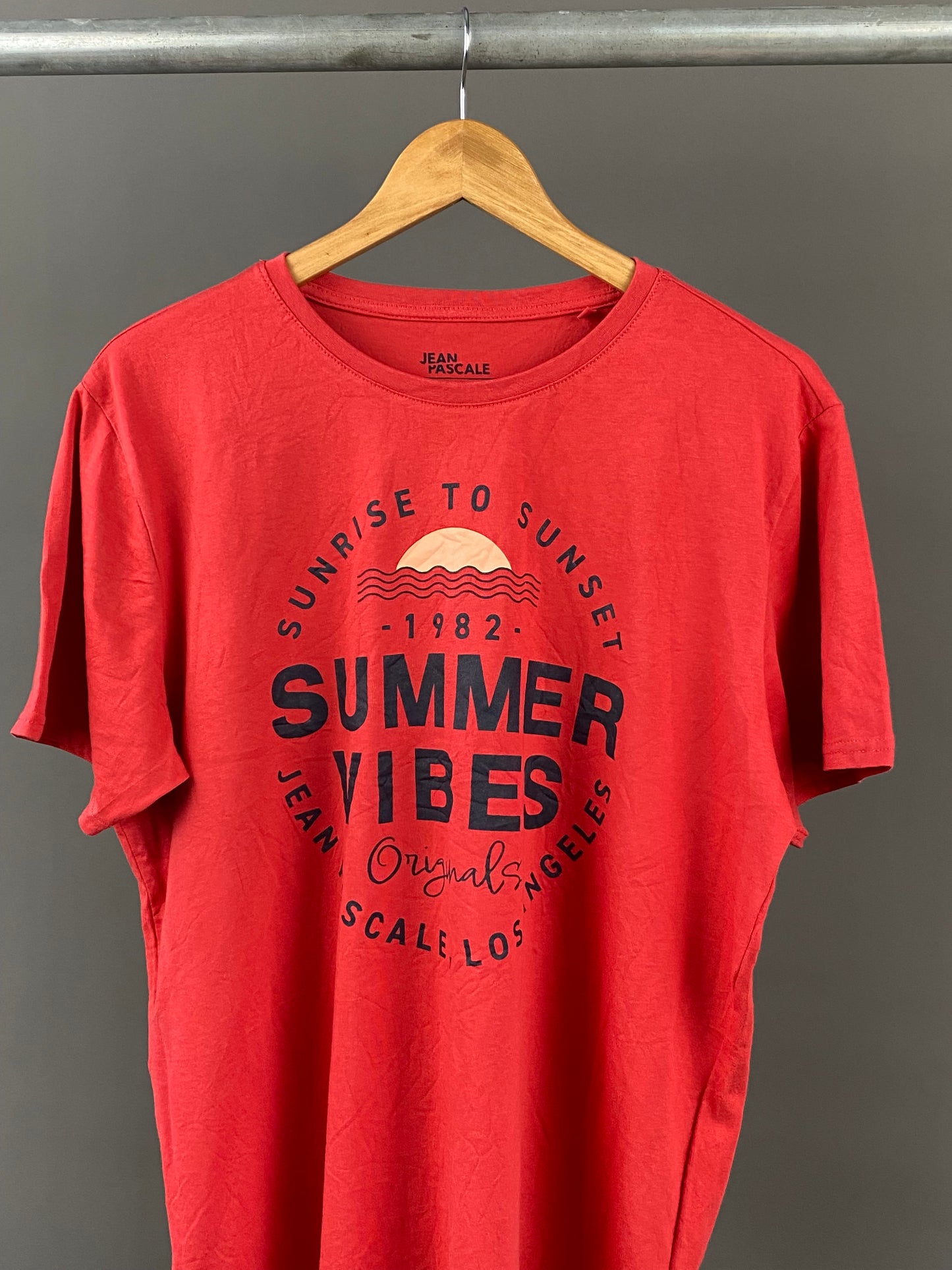 Summer vibe tee