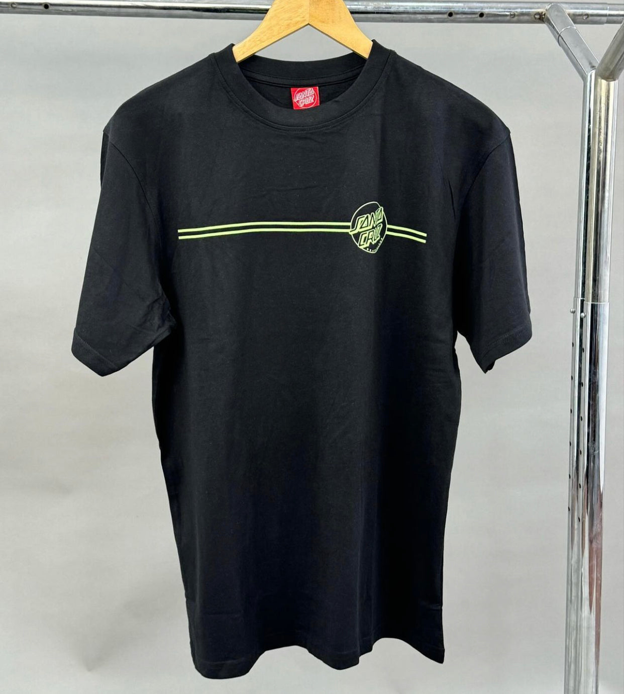 Santa Cruz opus dot tee