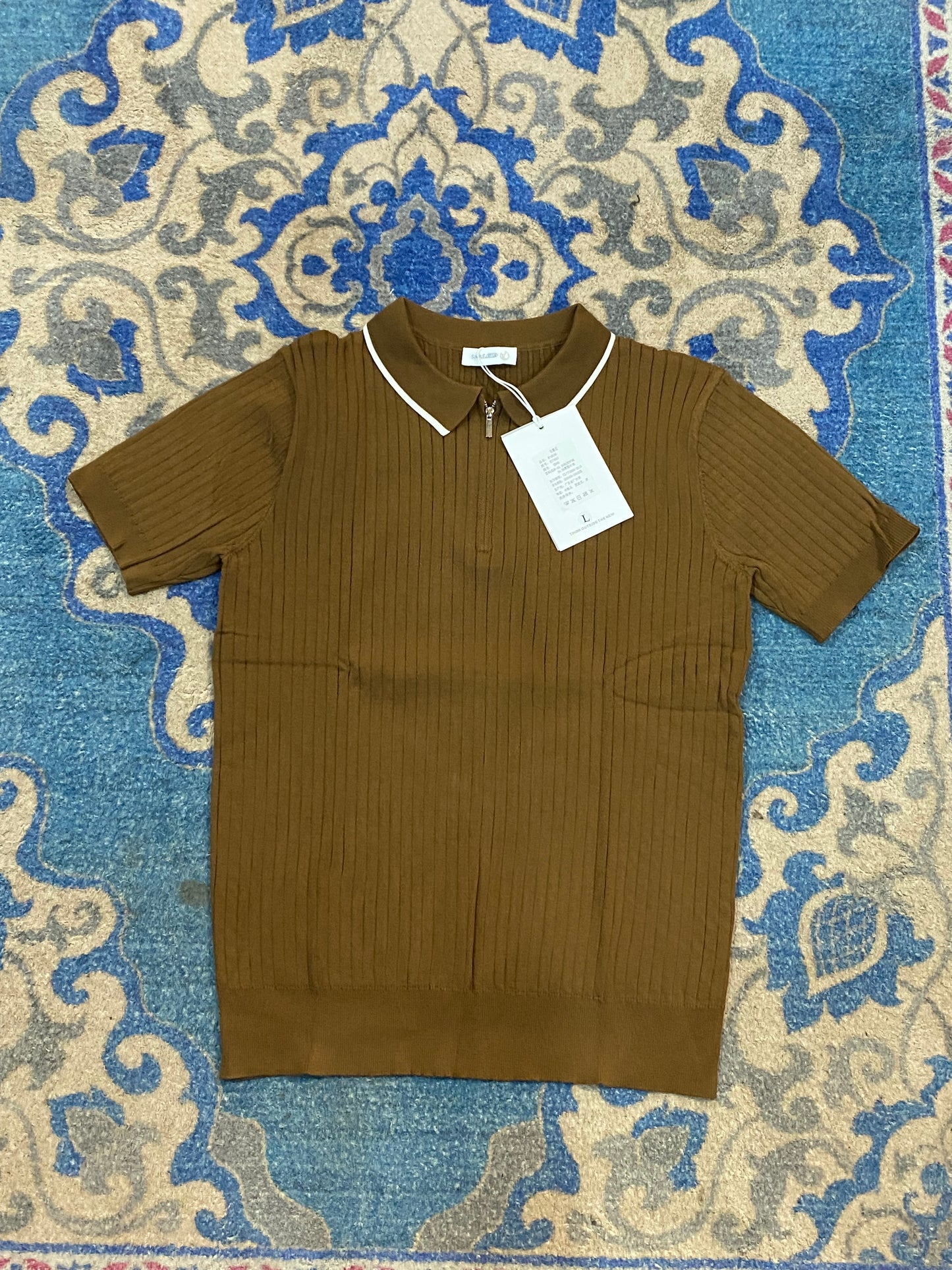 Knitted polo brown zip