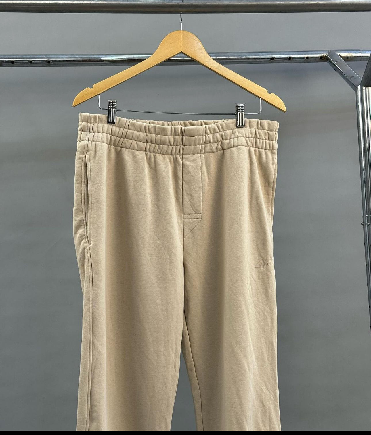 4F jogger pant