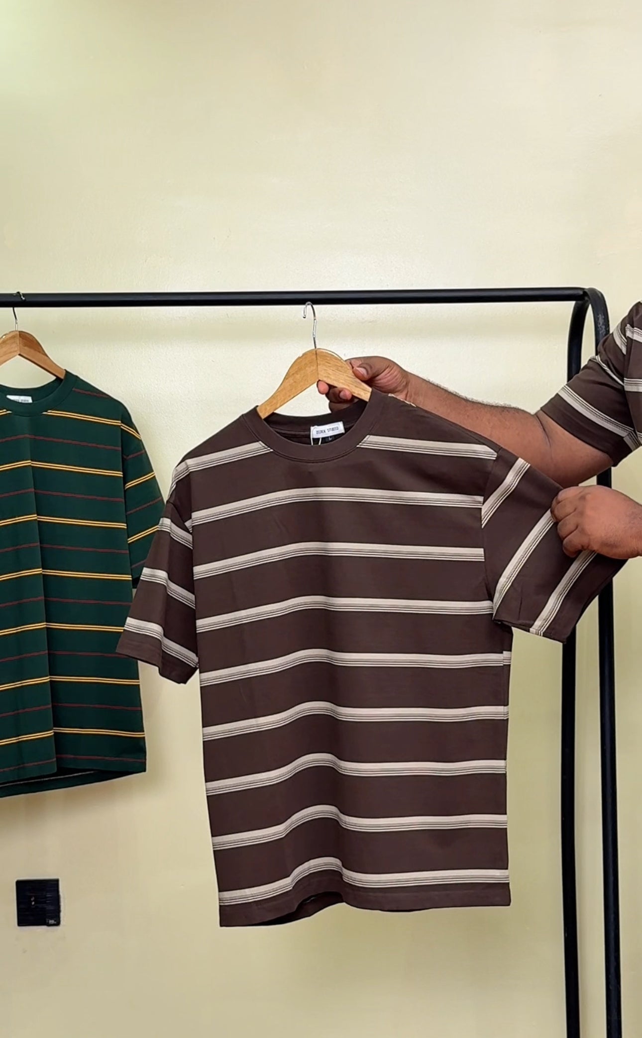 ZEDEK STRIPPED TEE 07