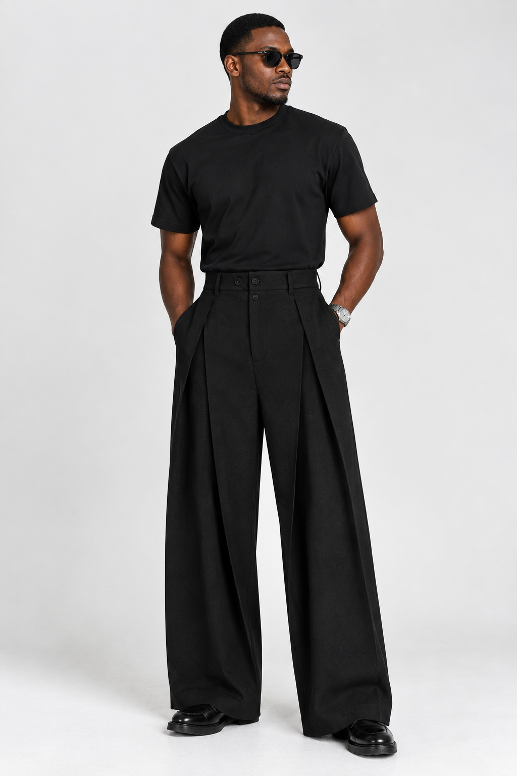 Plain office pants in black