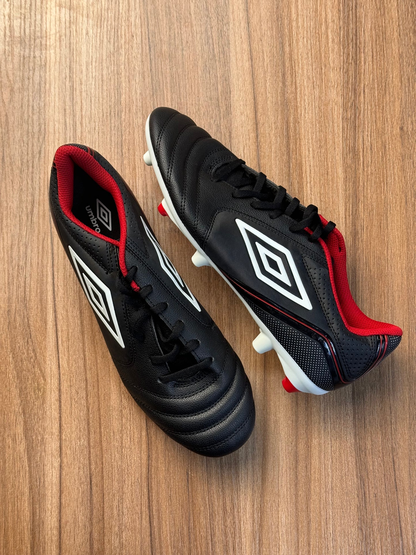 Umbro soccer boot