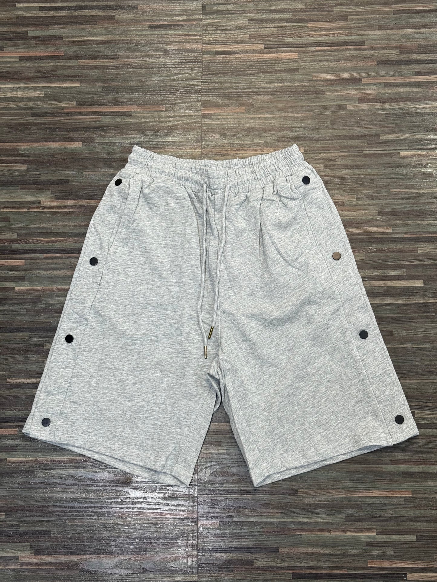 Nuthink sweatshort