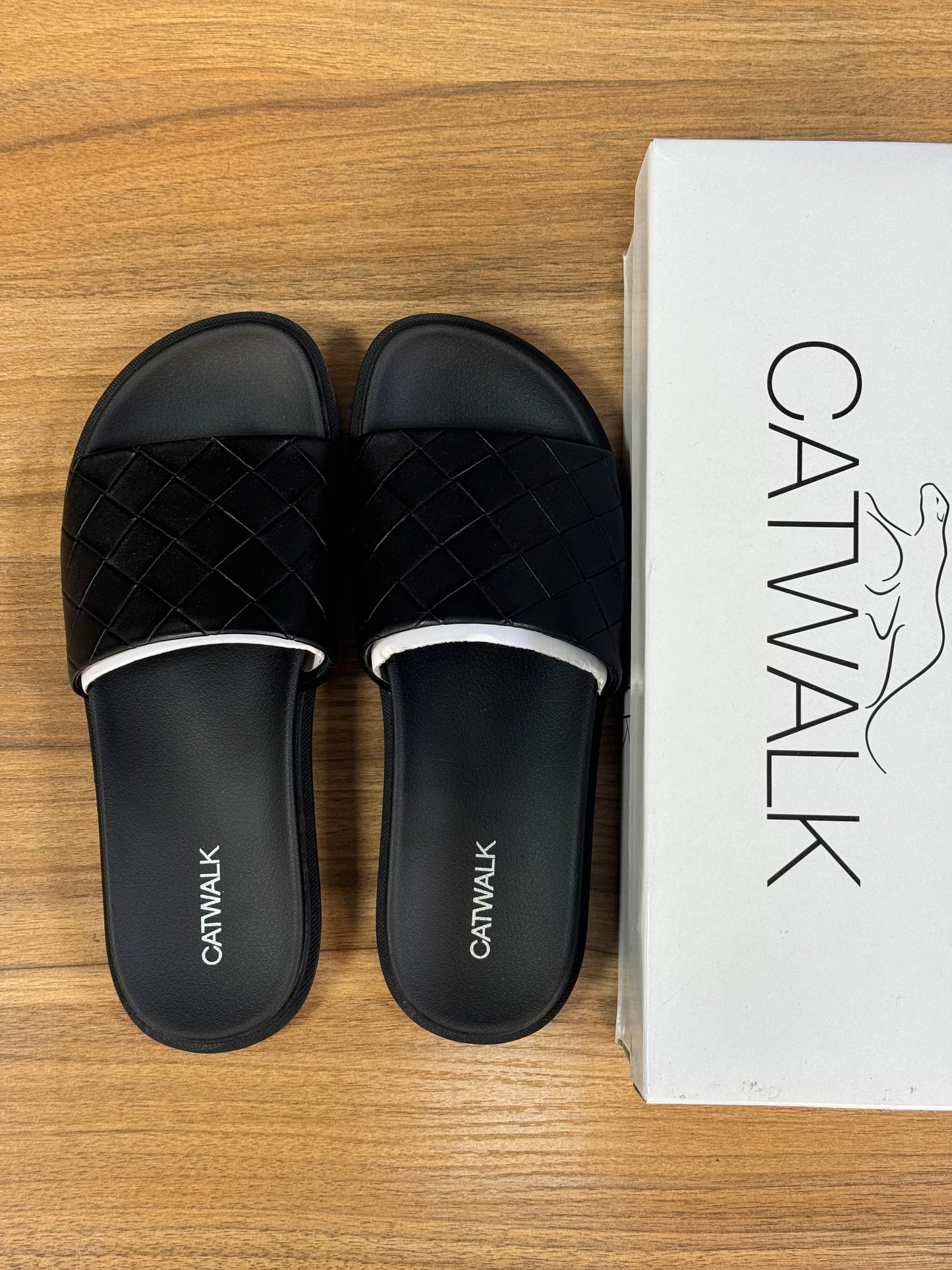 Catwalk slippers (female ) black