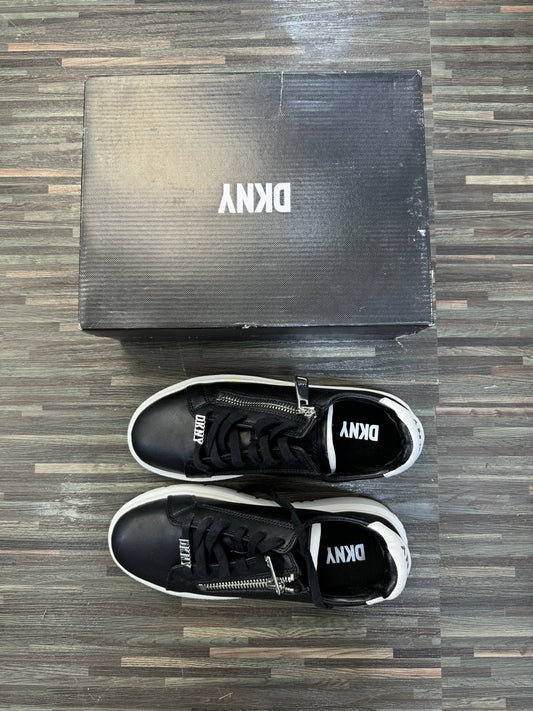 DKNY Sneakers Z106