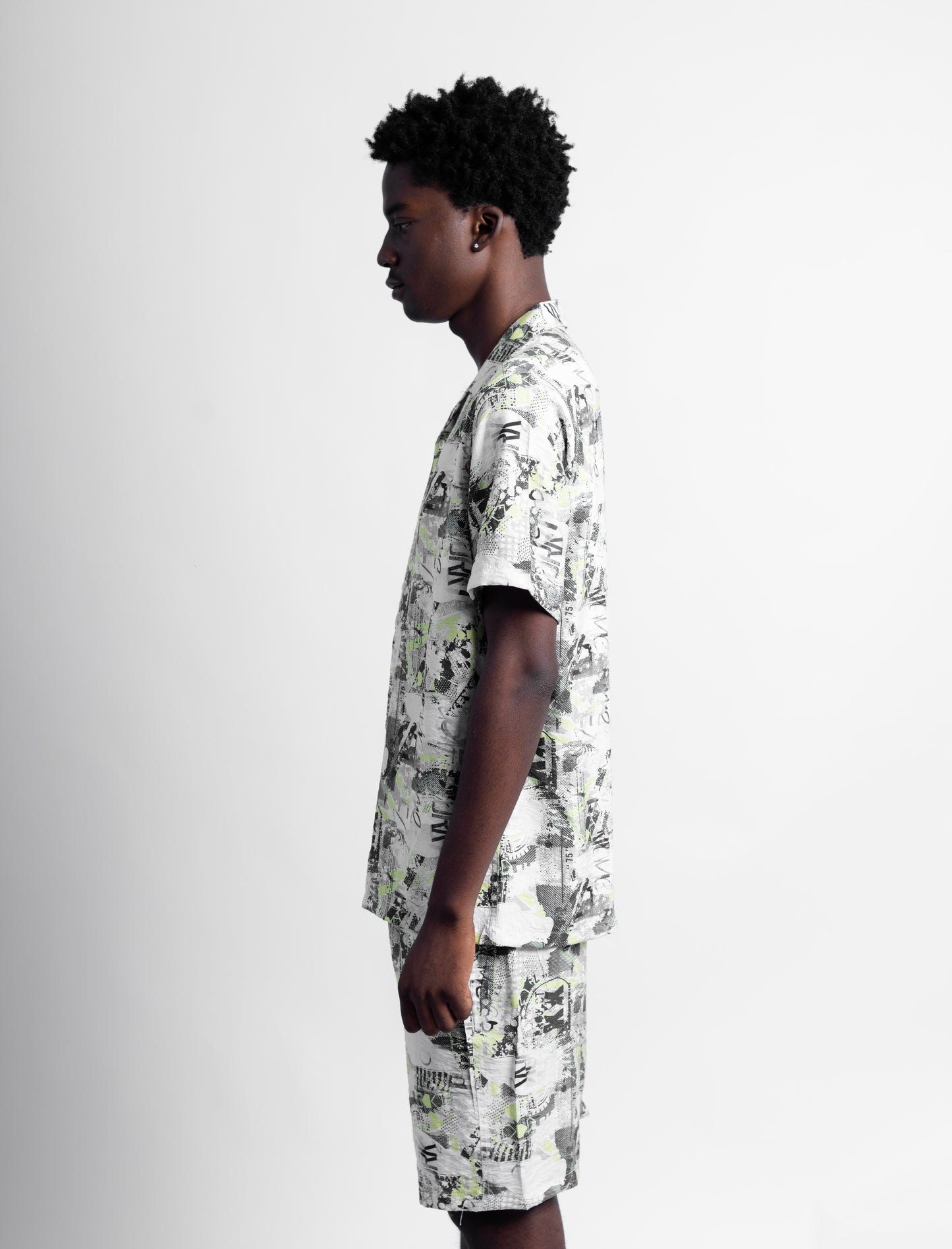 Two piece up and down