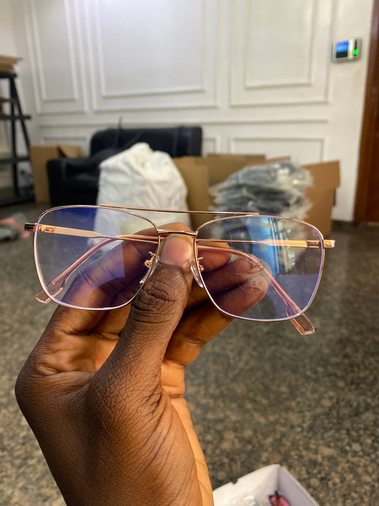Sunglasses in pink