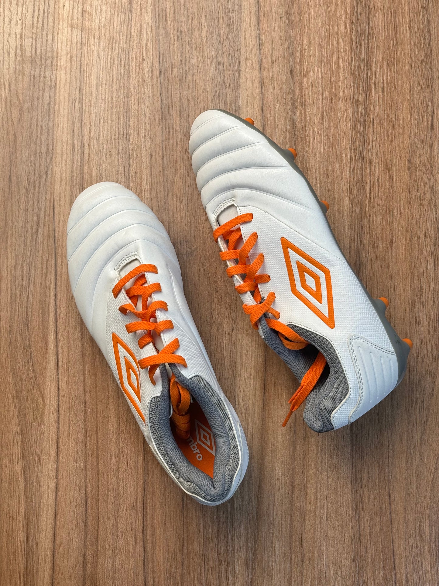 Umbro soccer boot