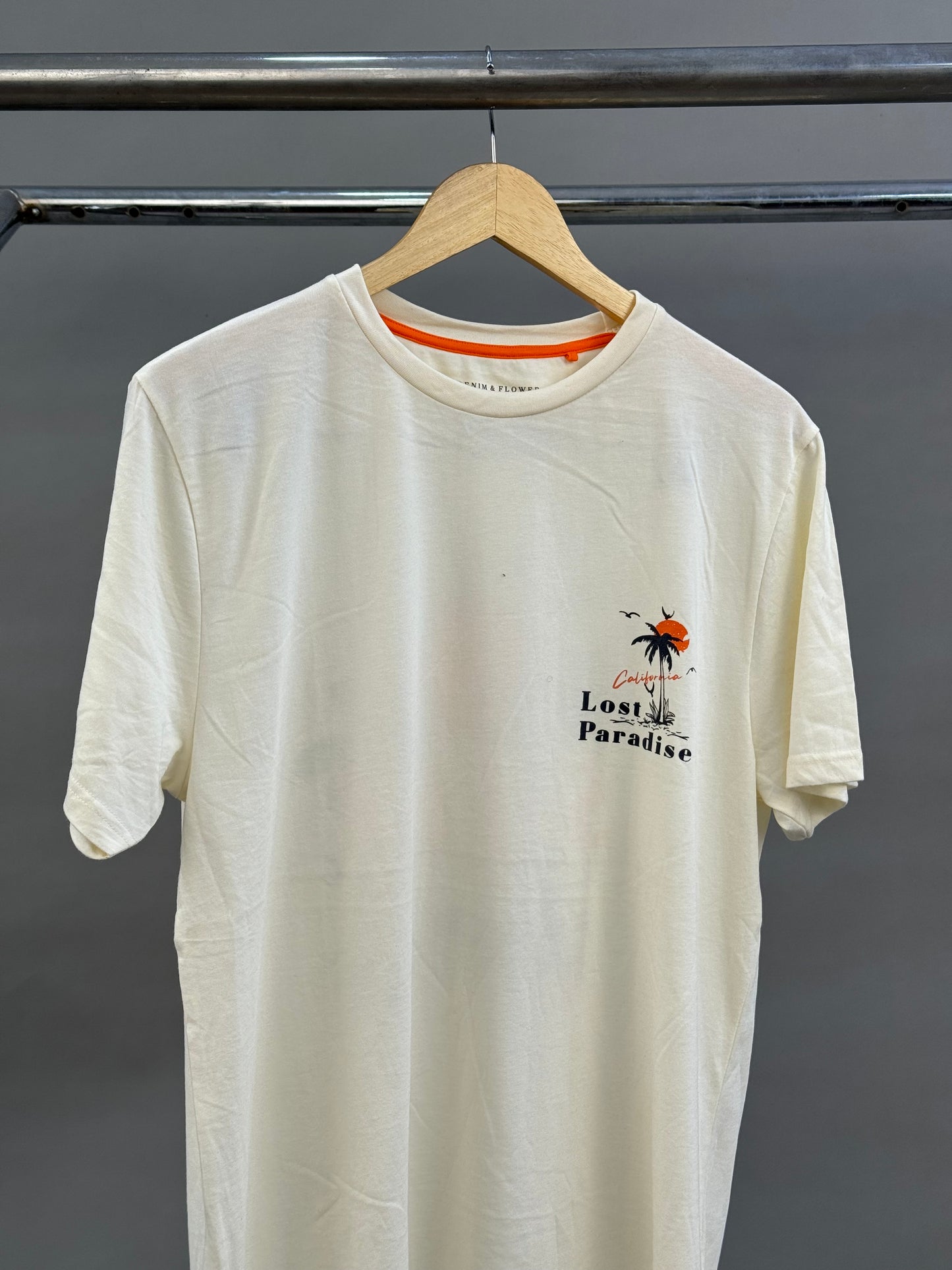 Lost paradise tee