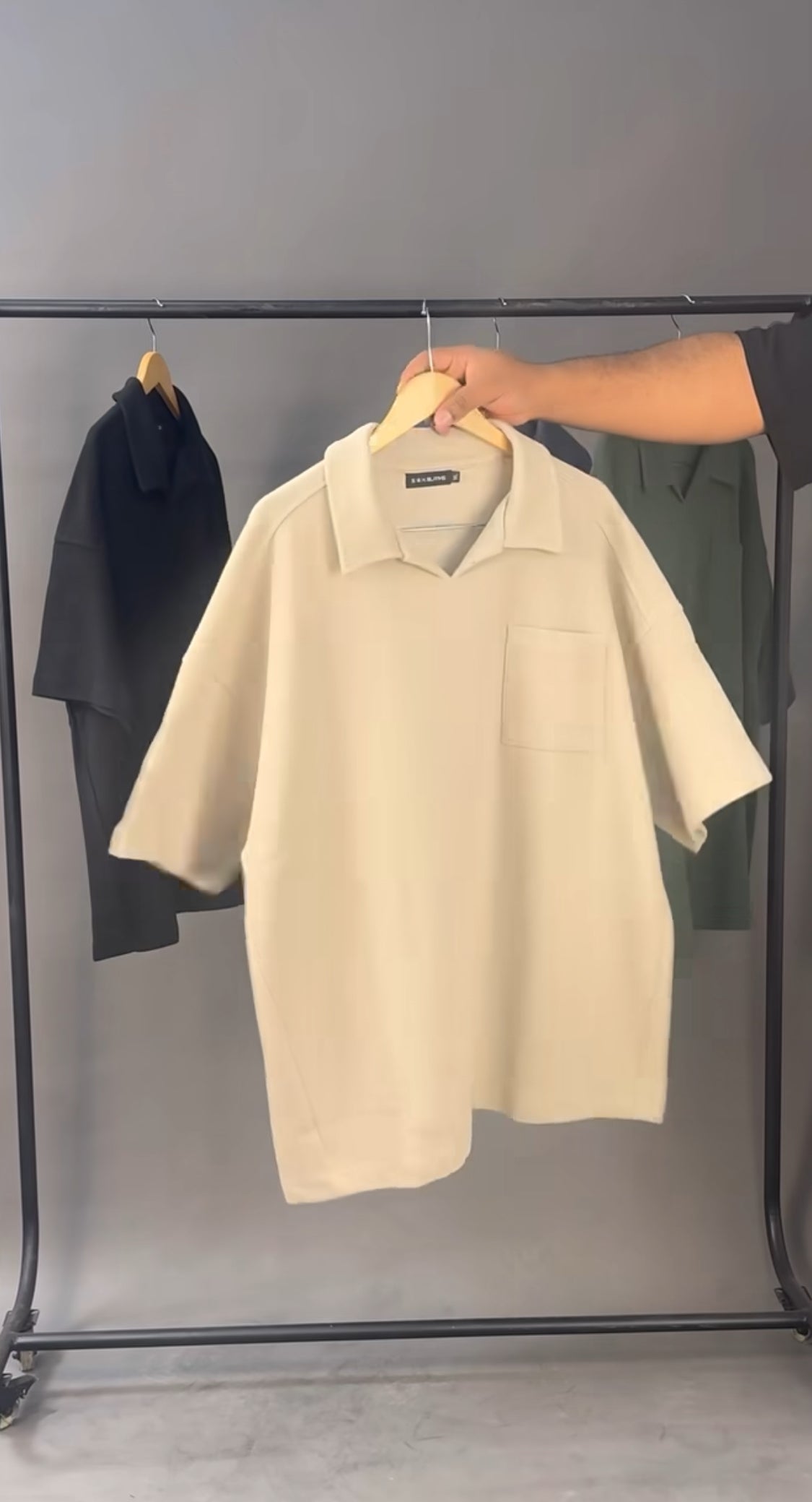 SOK OVERSIZED HEAVYWEIGHT
WAFFLE POLO IN BEIGE