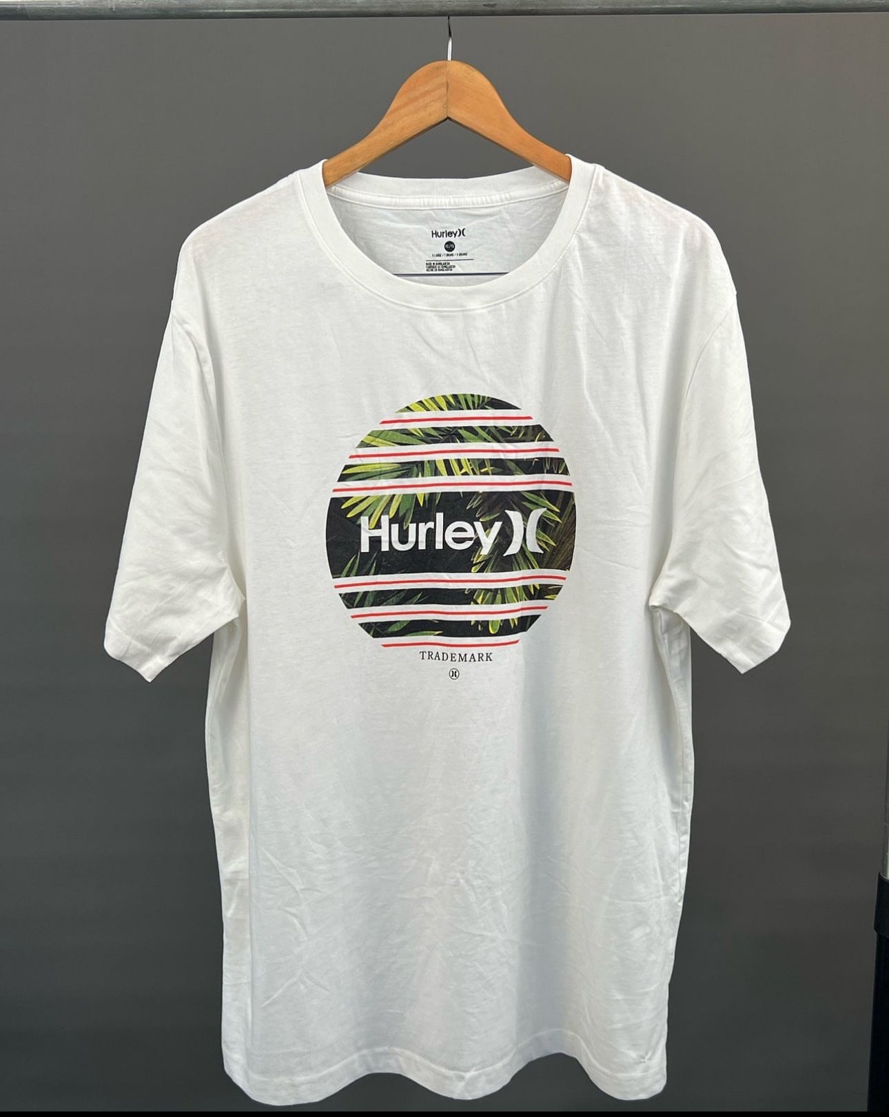 Hurley tee