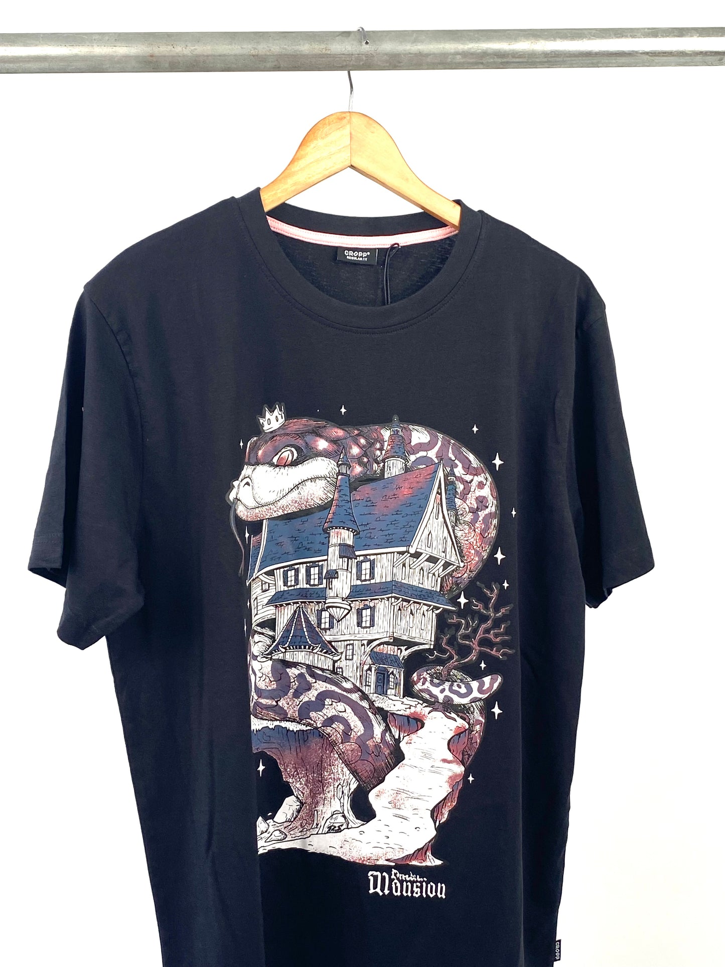 Cropp mansion tee