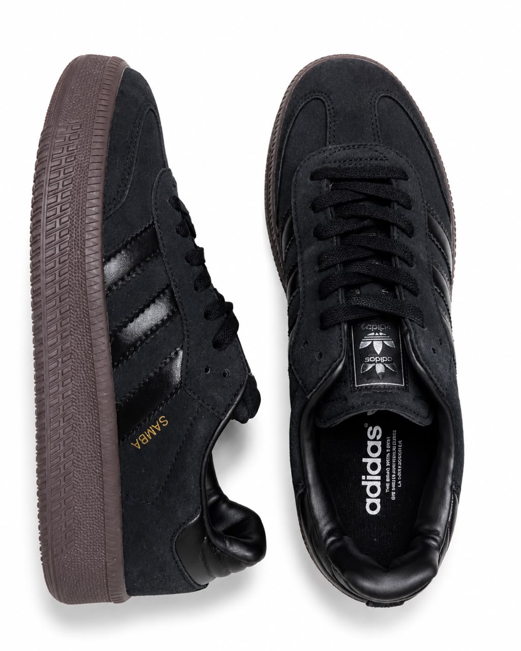 Adidas sneakers in black