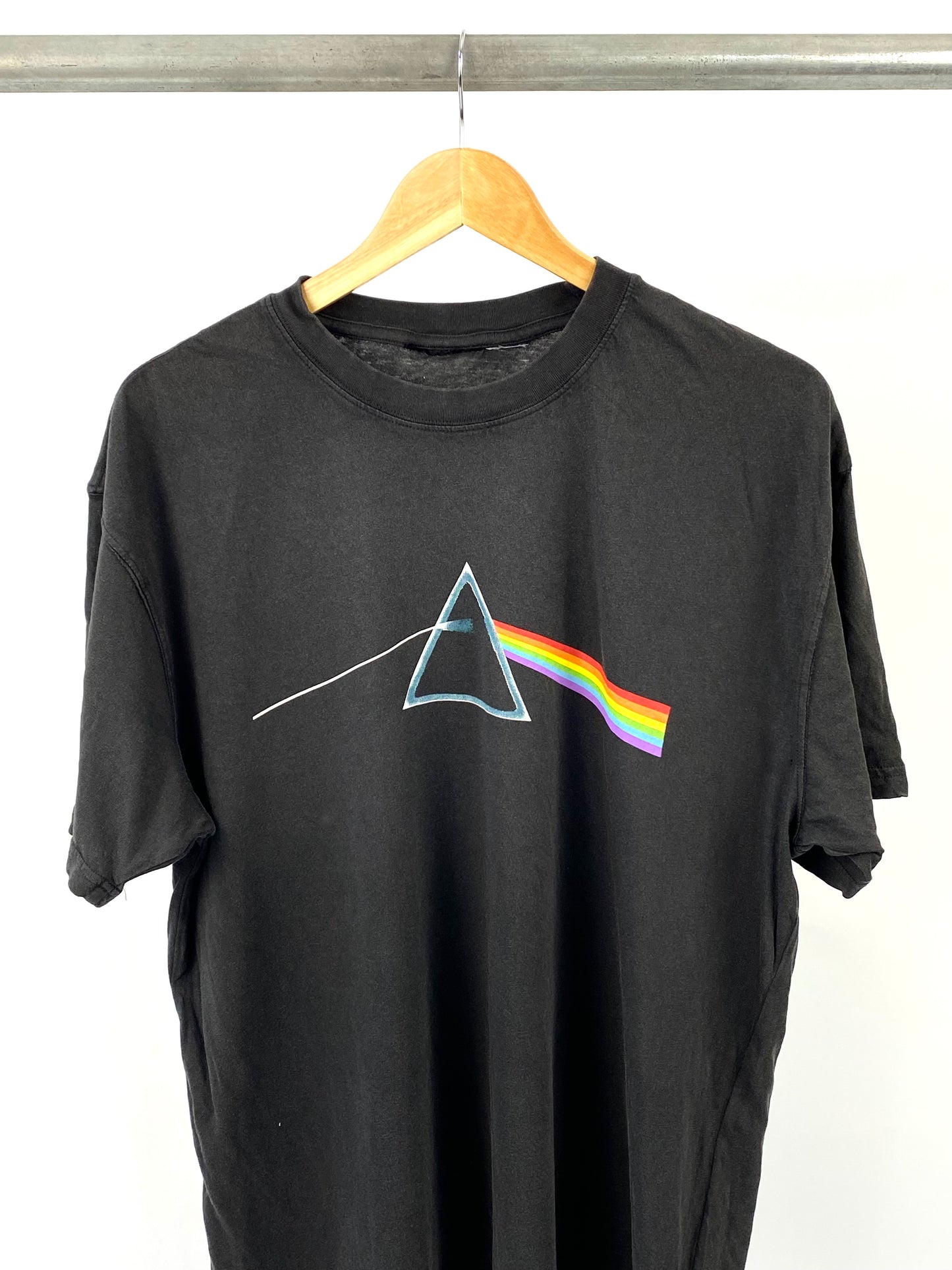 Rainbow tee