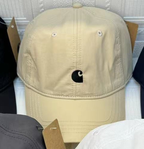 Carhartt cap in cream