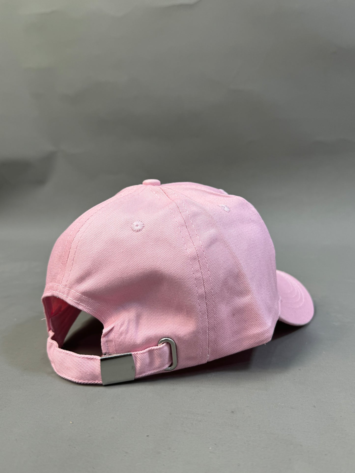 The north face hat in pink