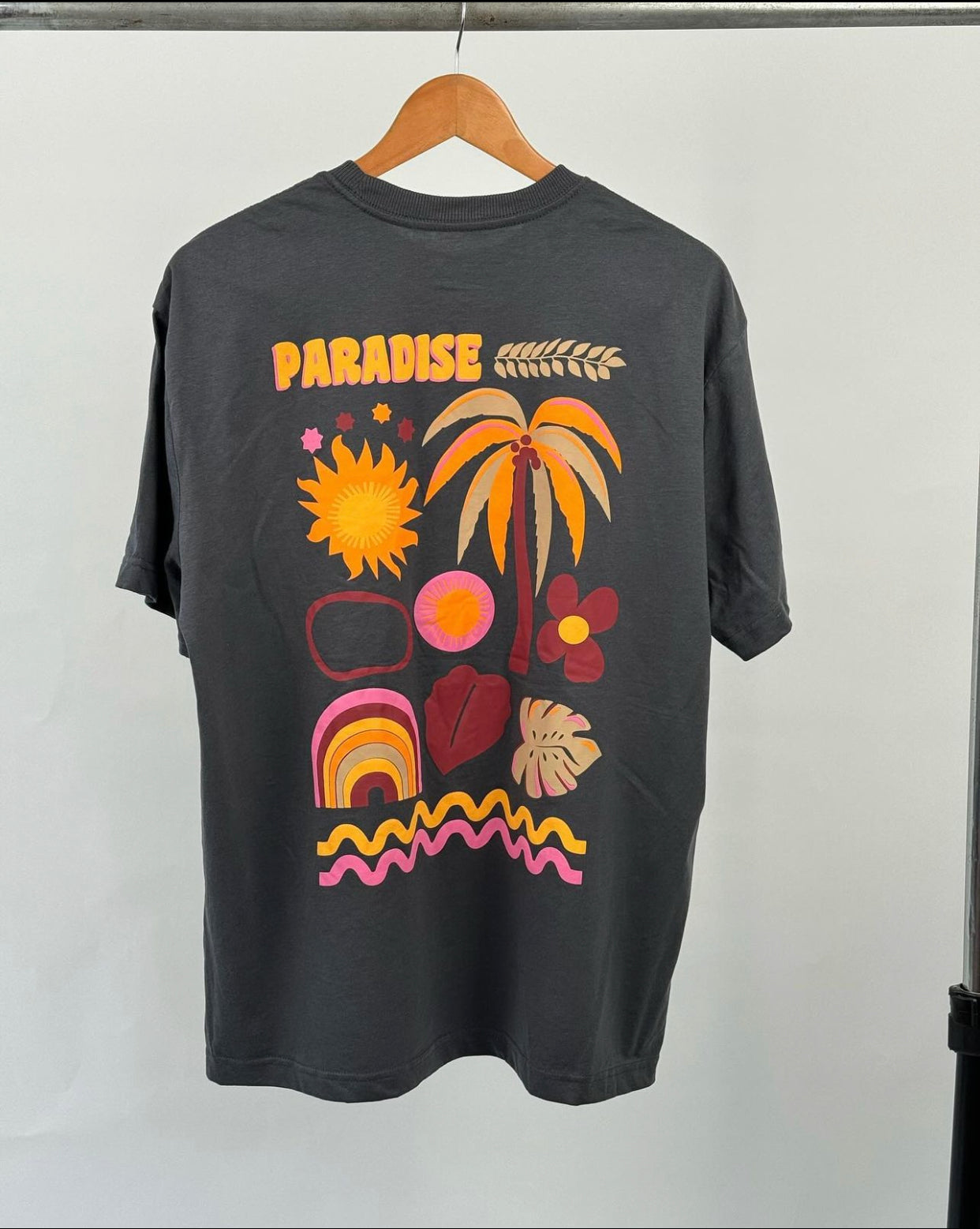 Garage paradise tee