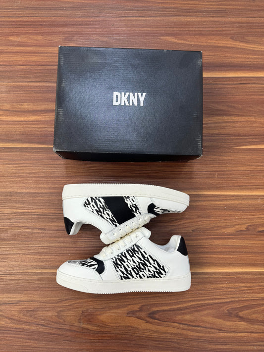 DKNY Sneakers Z108