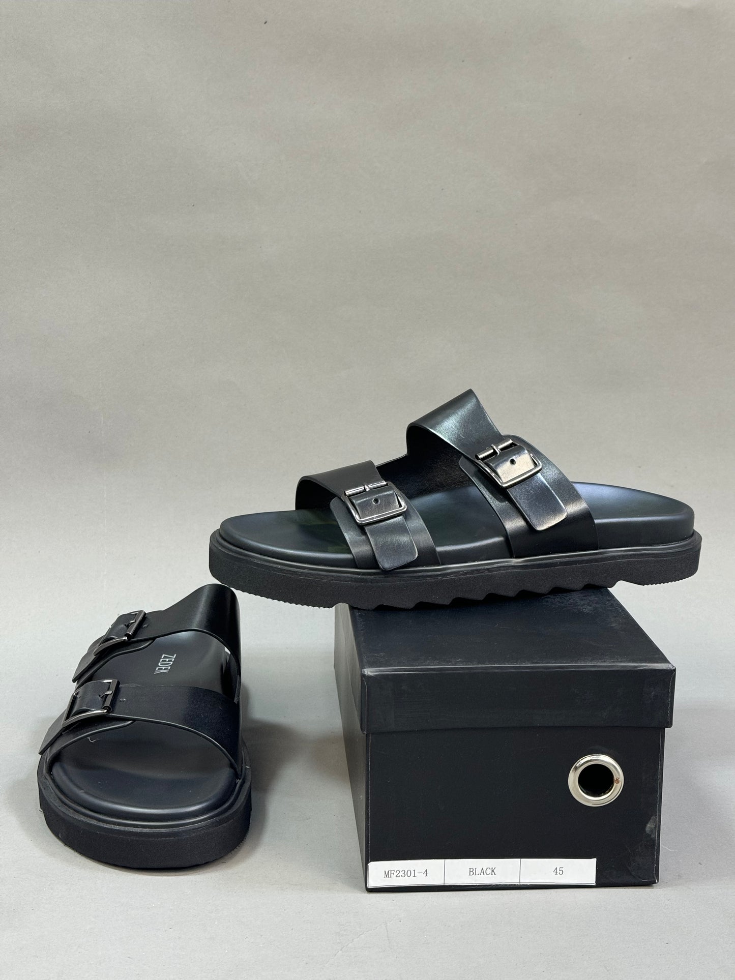 ZEDEK DOUBLE STRAP IN BLACK