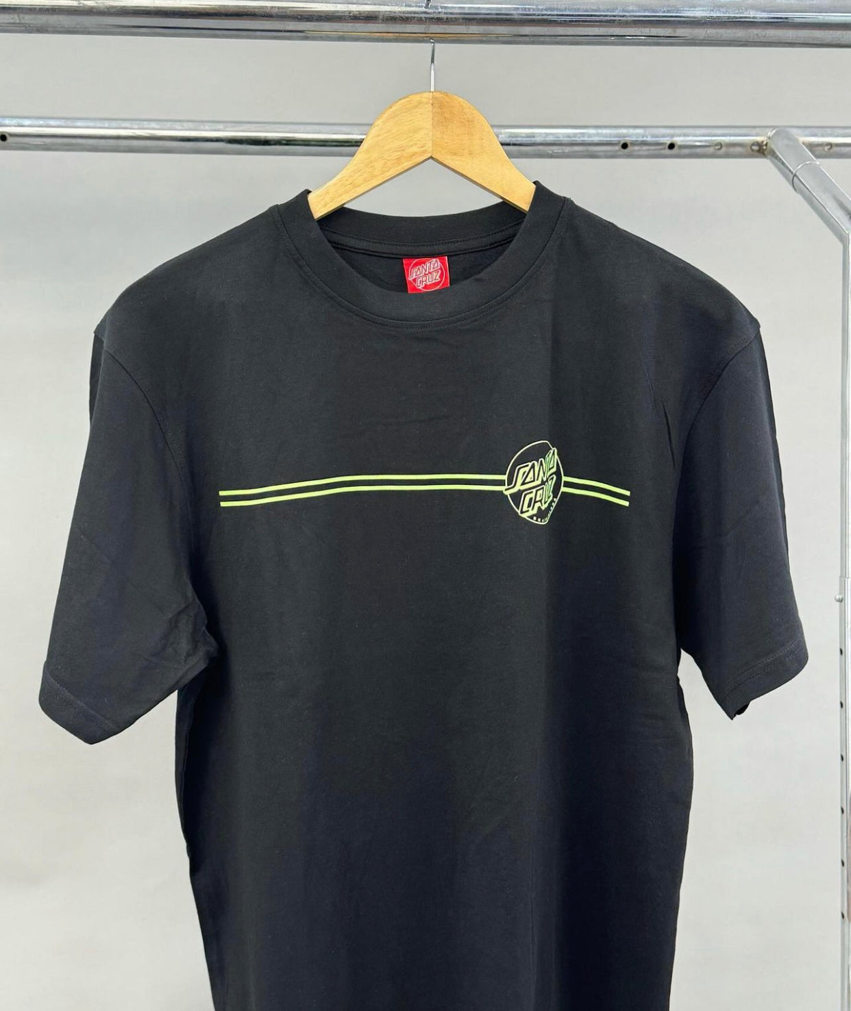 Santa Cruz opus dot tee