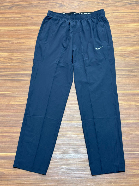 track pant in navy 0B02