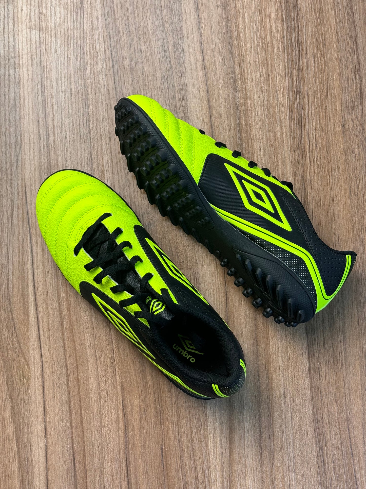 Umbro soccer boot