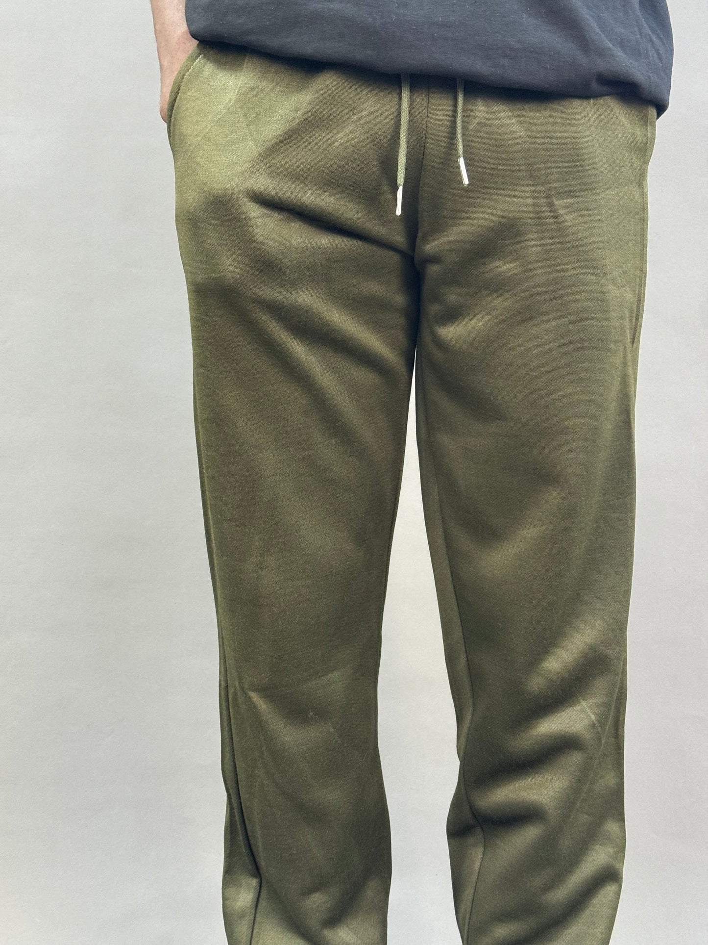 Zedek jogger pant in army green