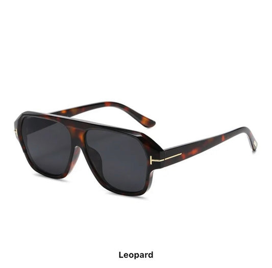 Vintage sunglasses in leopard lens
colours