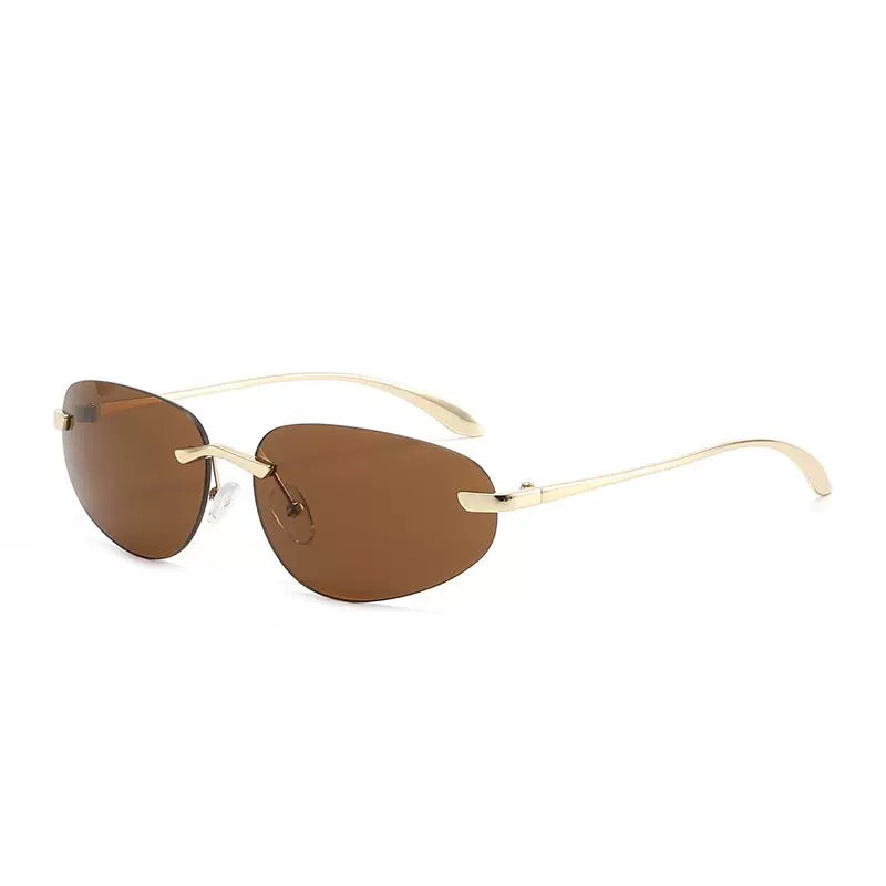 Oval sunglasses in brown lens