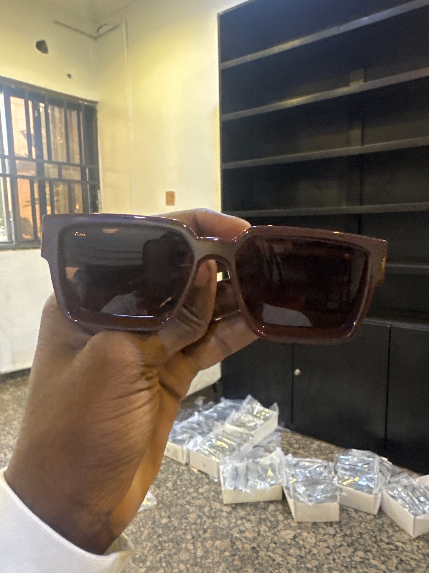 Retro square dark black sunglasses